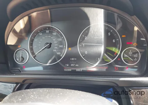 2013 BMW 528I xDrive z USA, uszkodzony, nr VIN WBAXH5C54DDW15982